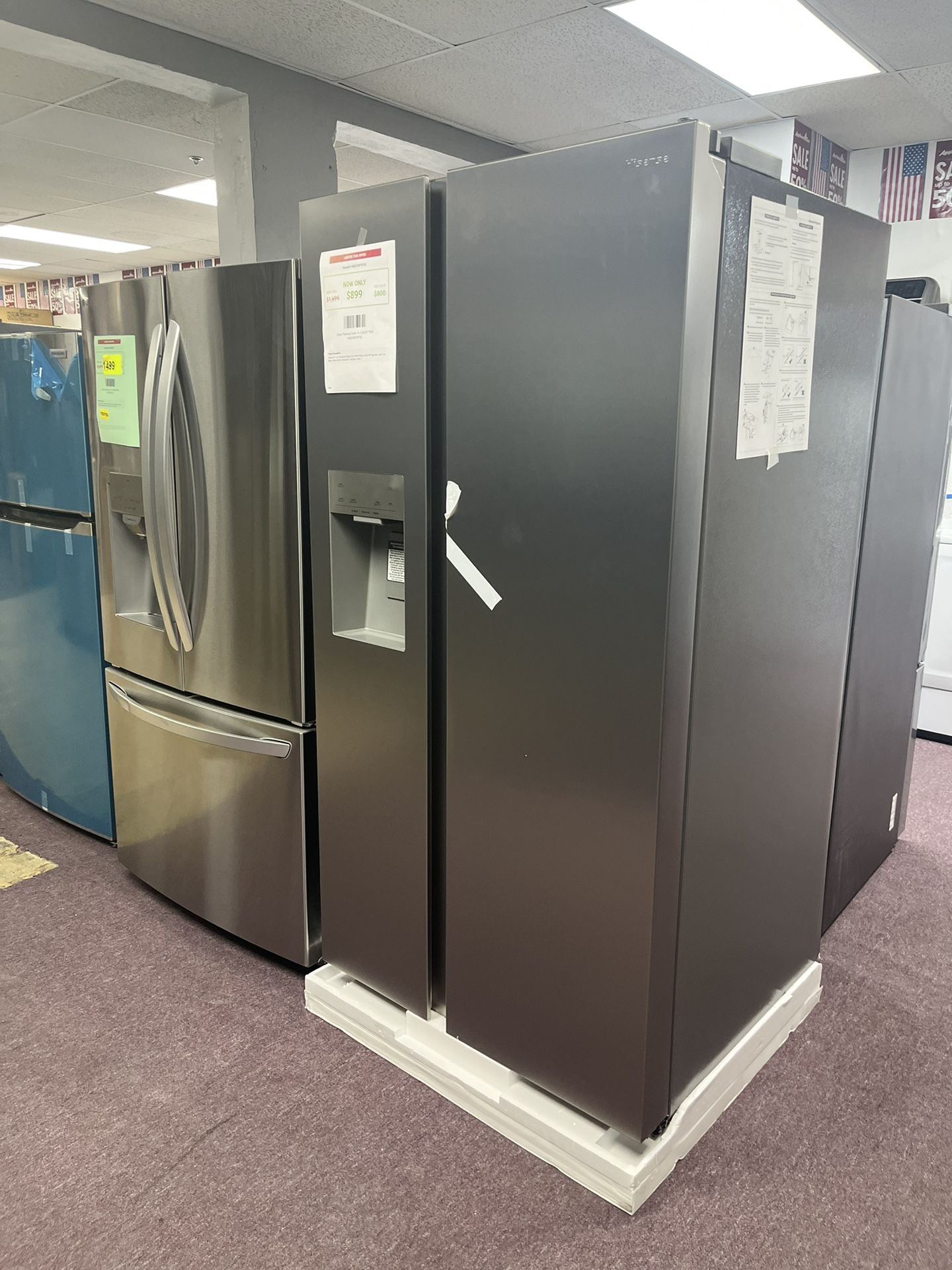 Refrigerator, Hisense New 36” W Side By Side Fridge