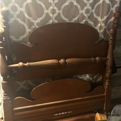 Wooden Bed Frame Twin