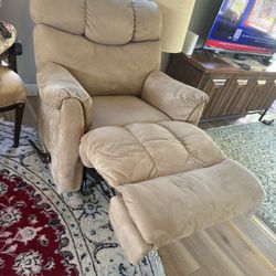 Like New Recliner Chair