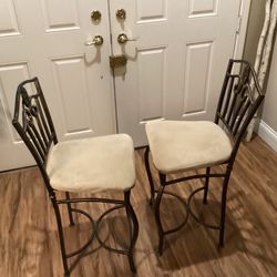 Bar Stools 