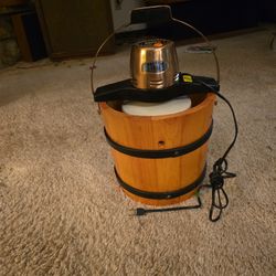 Vintage Ice Cream Maker 