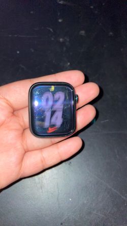 Apple Watch Series 8