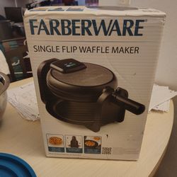 Waffle Maker 