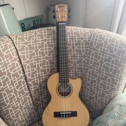 Kala Thinline Travel Ukulele - Solid Spruce/Spalted Maple Cutaway