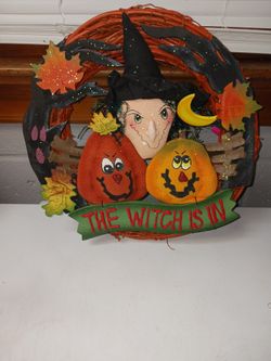 Cute Primitive Halloween Wreath 