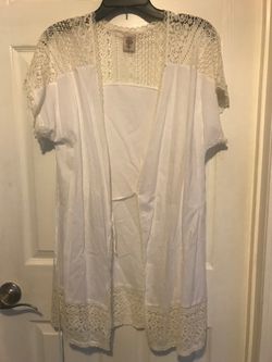 Robe size small like new