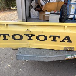 Toyota Tailgate 