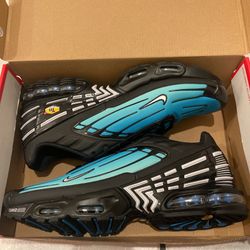 Nike Air Max Plus 3 Aqua Gradient 