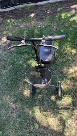 4-Wheel Seated Mobility Scooter Walker w/ Basket & Hand Brakes