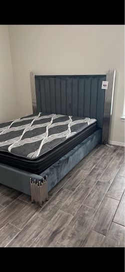 Queen grey bed