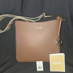 MICHAEL KORS JET SET TRAVEL SMALL ZIP CROSSBODY MESSENGER BAG MK BROWN LEATHER