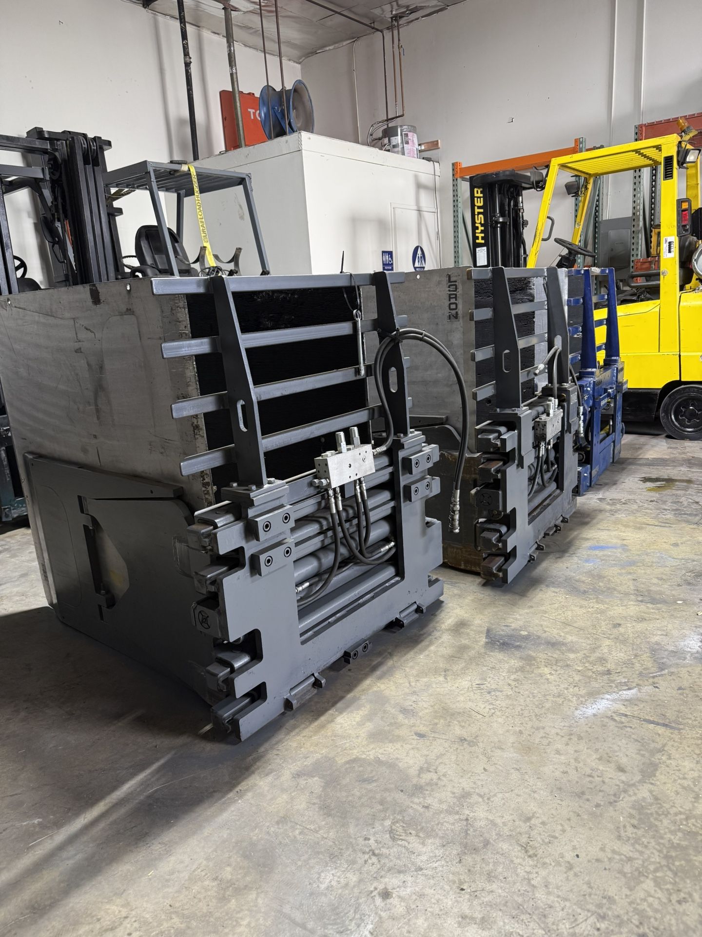 Forklift