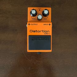 Distortion DS-1 Pedal