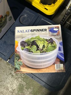 Salad Spinner in Box