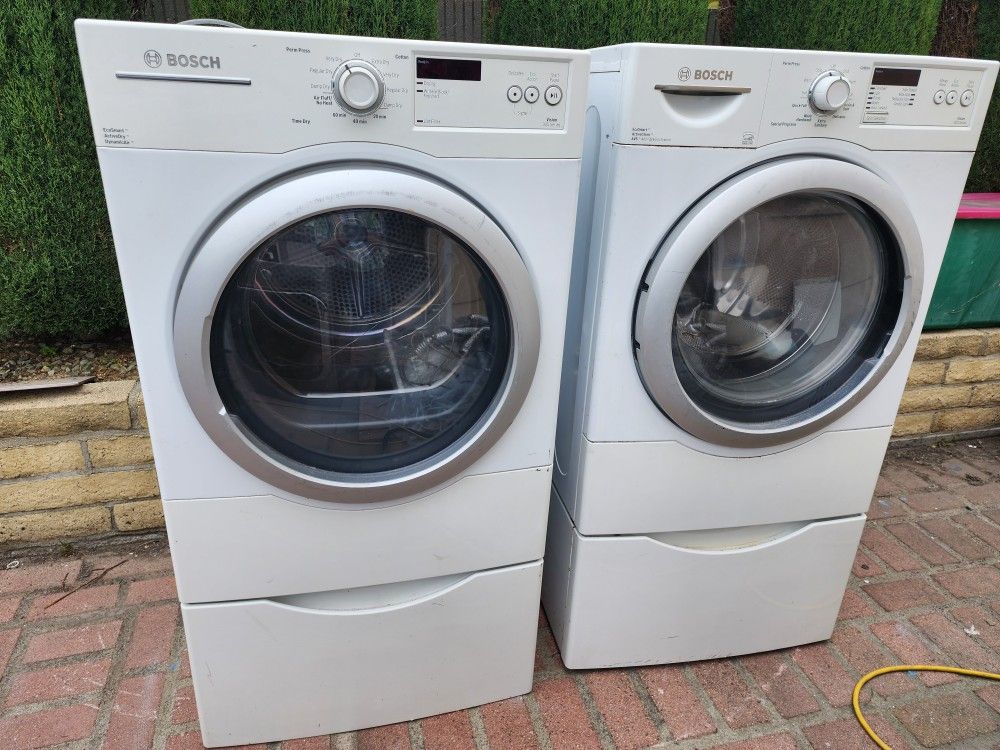 Bosch Washer Gas And Dryer Set 