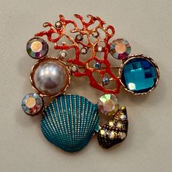 Colorful Sea-she’ll Inspired Brooch