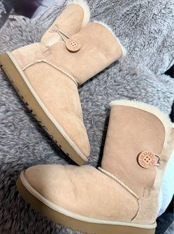 Woman’s Uggs