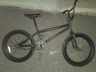 Mongoose Bmx 20 inch