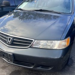 2003 Honda Odyssey 
