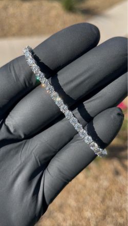 VVS1 Moissanite Tennis Bracelet