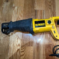 Dewalt 304 online reciprocating saw