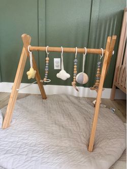 Nursery play mobile toys