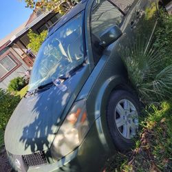 NISSAN QUEST 2004