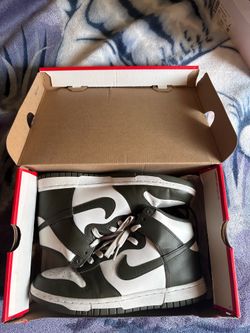 Nike Dunk High ‘Cargo Khaki’ 2021