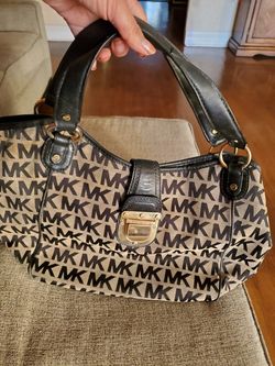 Michael kors use purse