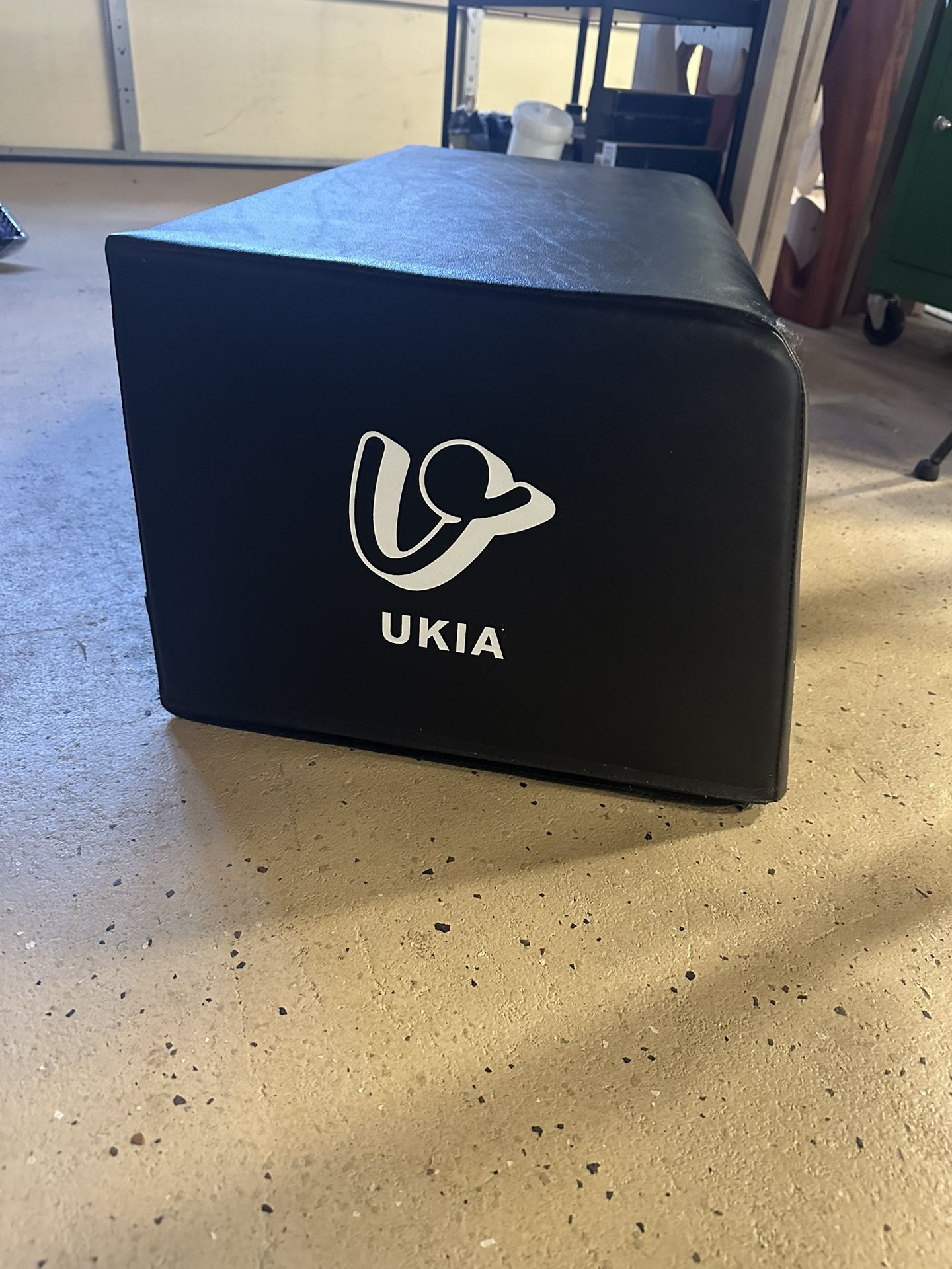 Gym Equipment -multi Functional Padded Bench 