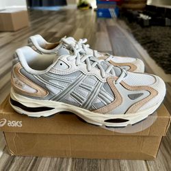 Women's ASICS GEL-K1011 Running Shoes - White Glacier Grey - Size 8, 8.5, 9