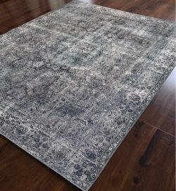 6.5x9.5 ft Area Rug with Medallion Pattern