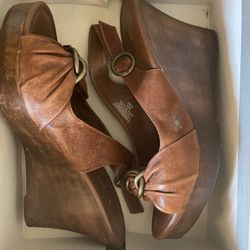 Nine West , Upper Leather Wedges 