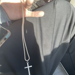 10k White Gold Chain/925 Sterling Silver Pendant 