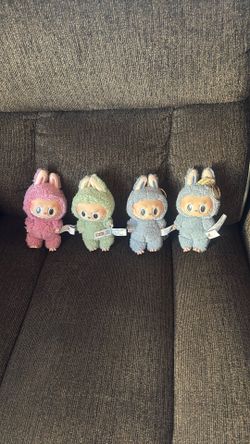 Labubu Macaroon