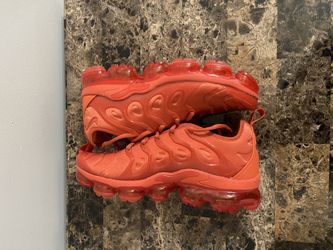 Size 10 - Nike Air VaporMax Plus Triple Orange W
