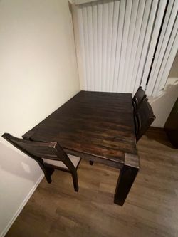 Dining Table and chairs (3)