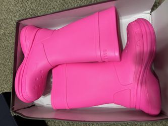balenciaga boot pink