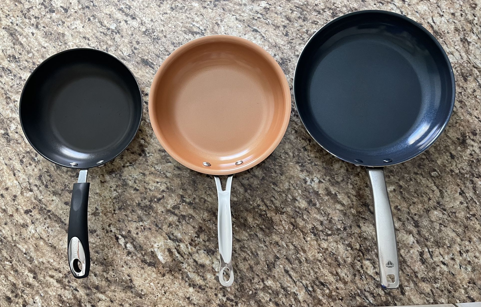 3 Non-Stick Frying Pans   8”/ 91/2” / 11”