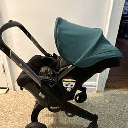 Doona Car Seat & Stroller With Base 