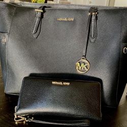 Michael Kors Bag And Wallet Combo