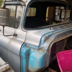 1958 Chevy P/U parts truck