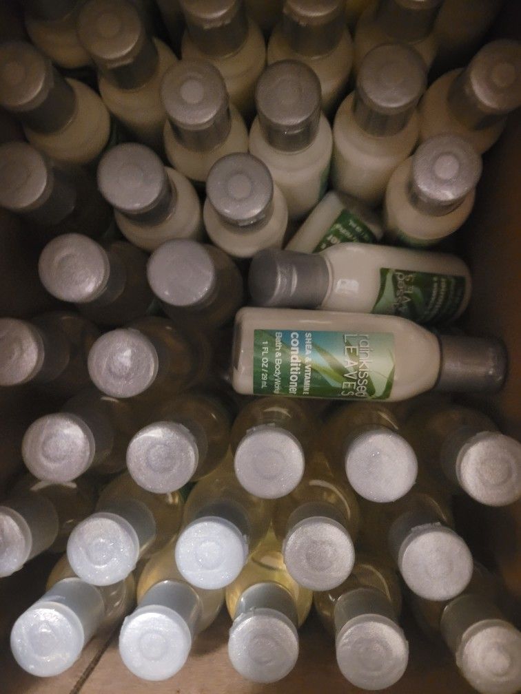 shampoo and conditioner samples for rental homes