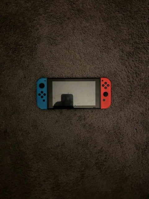 Used Nintendo Switch Oled