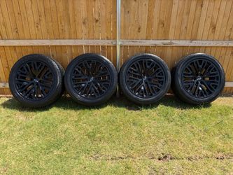 22 INCH CHEVY WHEELS AND TIRES