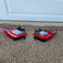 2025 Toyota Camry Tail Lights Oem RH & LH