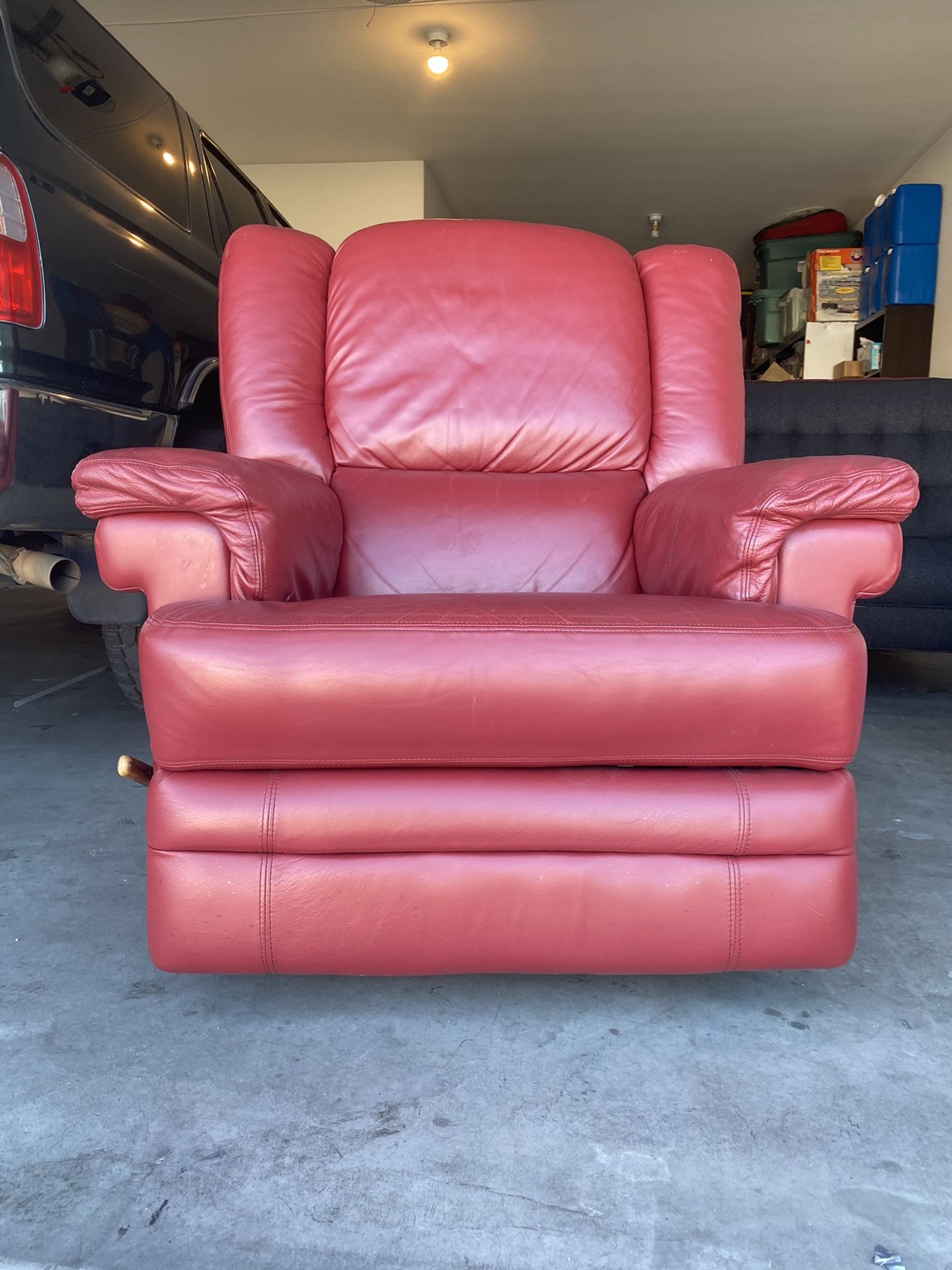 La-z-boy red leather recliner