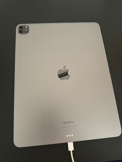 Apple iPad Pro Space Gray 6th generation
