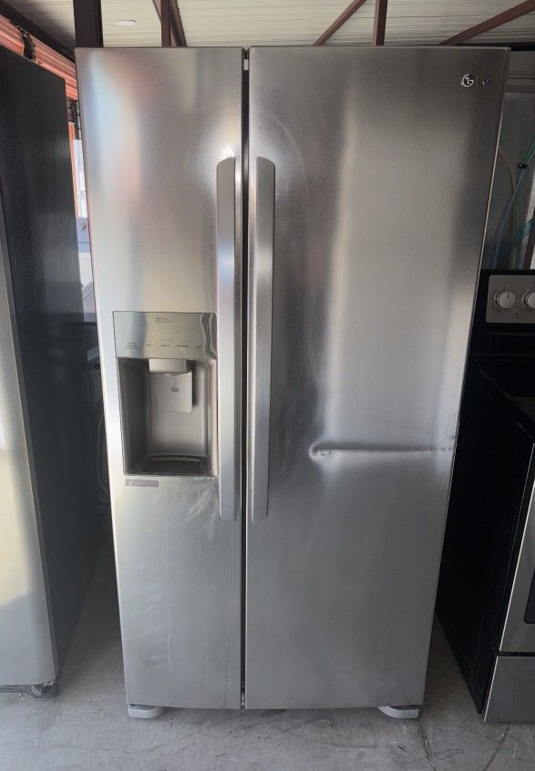 LG Stainless Steel Refrigerator And Freezer