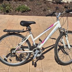 Girls / Women's Mountain Bike